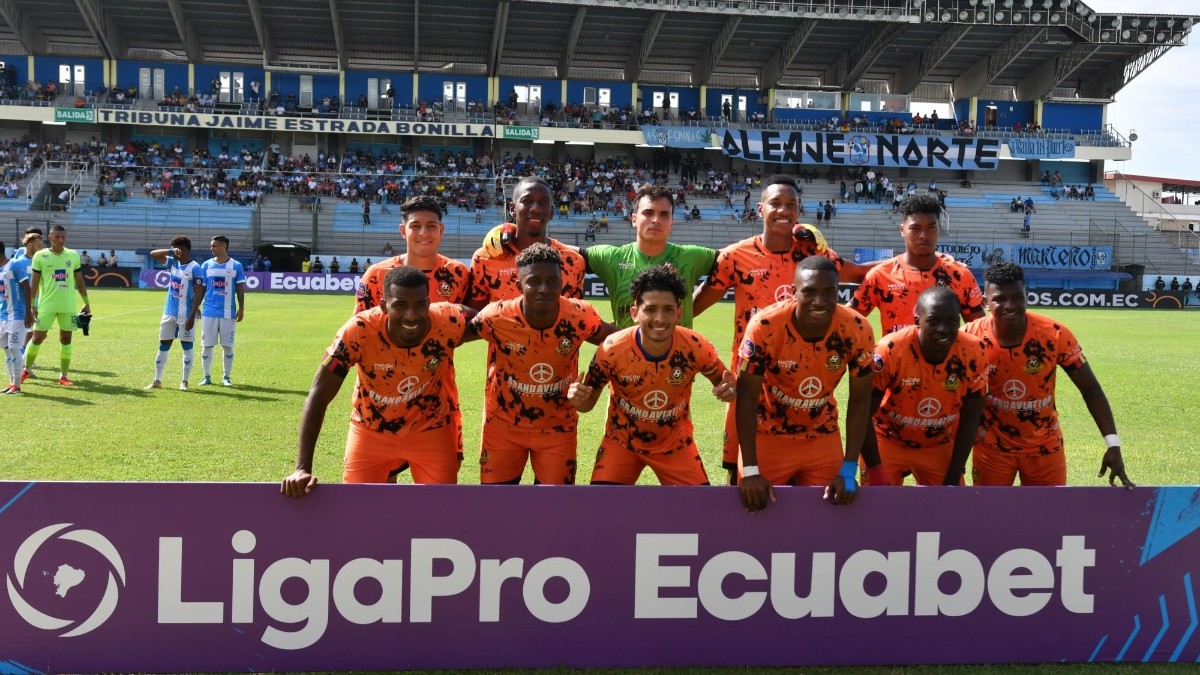 Libertad busca seguir en ascenso de la LigaPro Ecuabet. (API)