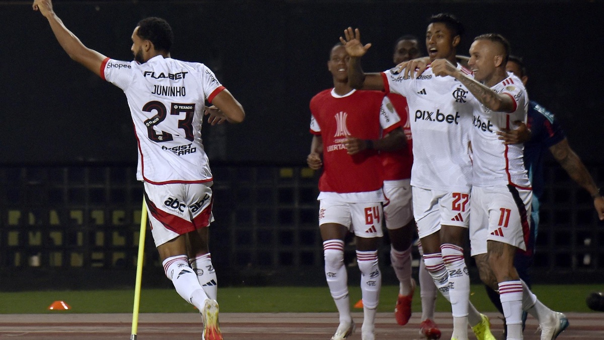 Juninho celebra su gol contra Deportivo Táchira por la Copa Libertadores (AFP)