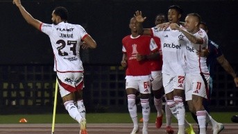 Juninho celebra su gol contra Deportivo Táchira por la Copa Libertadores (AFP)