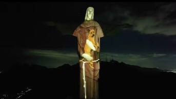 Cristo redentor celebra el Día Internacional de los Animales Callejeros. (Foto: Captura de pantalla de video)