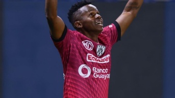 Juan Cazares disputó cinco partidos con Independiente del Valle. (Redes sociales)