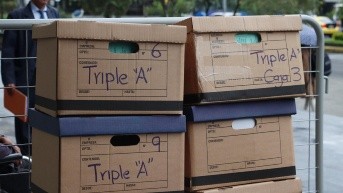 11 cajas con los cuerpos del proceso denominado Triple A, en el que estará supuestamente involucrado el alcalde de Guayaquil. (Rolando Enríquez/API)