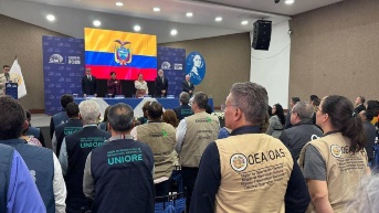 Inauguración del voto en el exterior este sábado 12 de abril. (CNE)