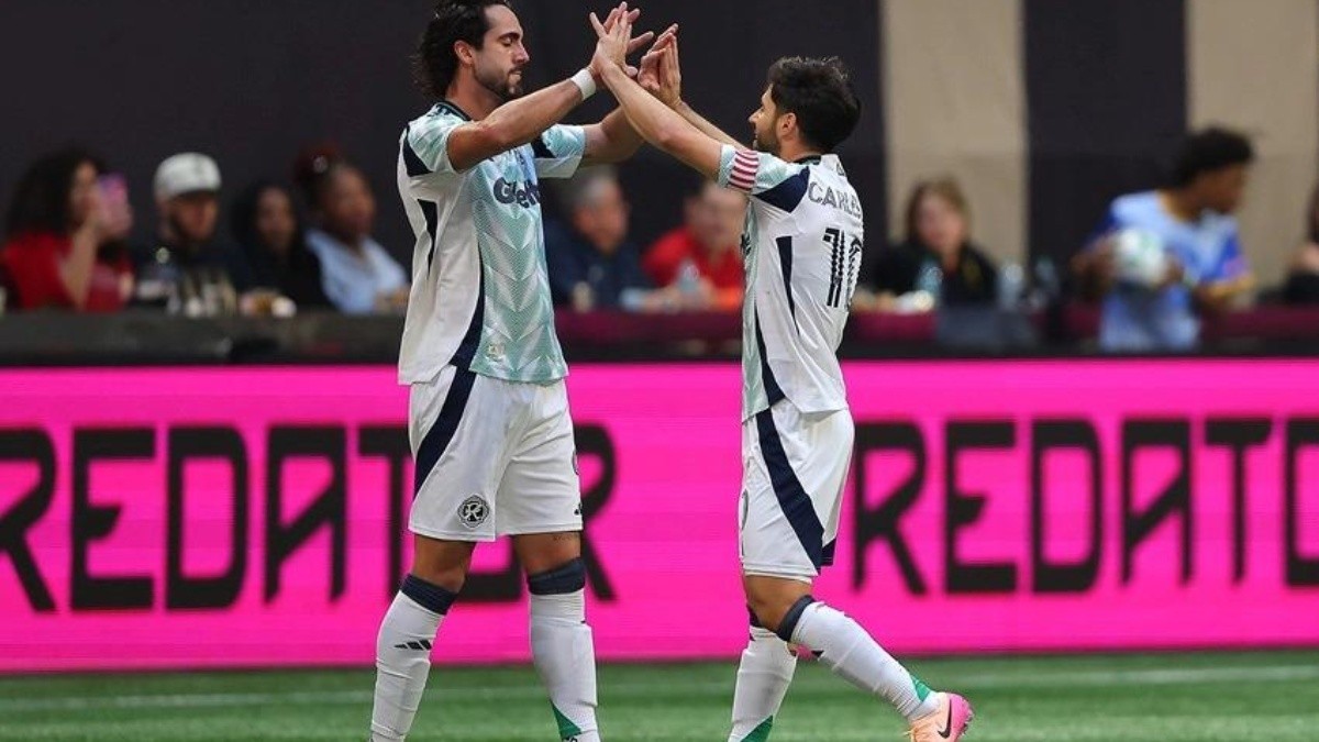 Leo Campana, celebrando su gol. (MLS)