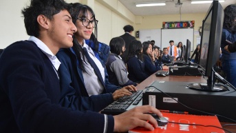 Este 20 de abril de 2025 vence el plazo para aceptar un cupo en un instituto de educación superior. (API)