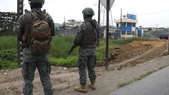 Un preso de 38 años fue recapturado tras escapar de la cárcel Regional Guayas. (API)
