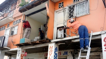 En menos de una década, la provincia de Esmeraldas ha soportado tres sismos de alta magnitud. (API)