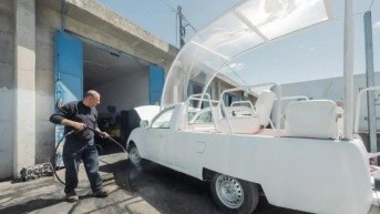 El vehículo está siendo reacondicionado y estará listo para cuando se reabra el corredor humanitario hacia Gaza. (Internet)