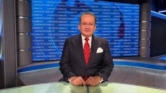 Foto de Alfredo Serrano, presidente del Partido Social Cristiano, en una entrevista en el set de Contacto Directo en Quito, Ecuador. (Ecuavisa)