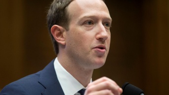 En la imagen de archivo, el delegado de Meta, Mark Zuckerberg. (MICHAEL REYNOLDS / EPA)