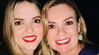 Imagen de archivo de Úrsula Strenge y su hija, Camila. (RRS)