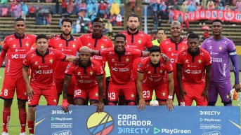 El Nacional tiene prohibido fichar jugadores. (Archivo)