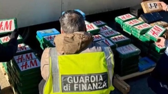 Policía Nacional de Brescia desmantela red criminal ítalo-albanesa. (EFE)