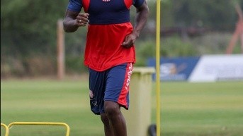 El Tin Angulo será operado por sufrir una ruptura de meniscos. (Redes sociales)