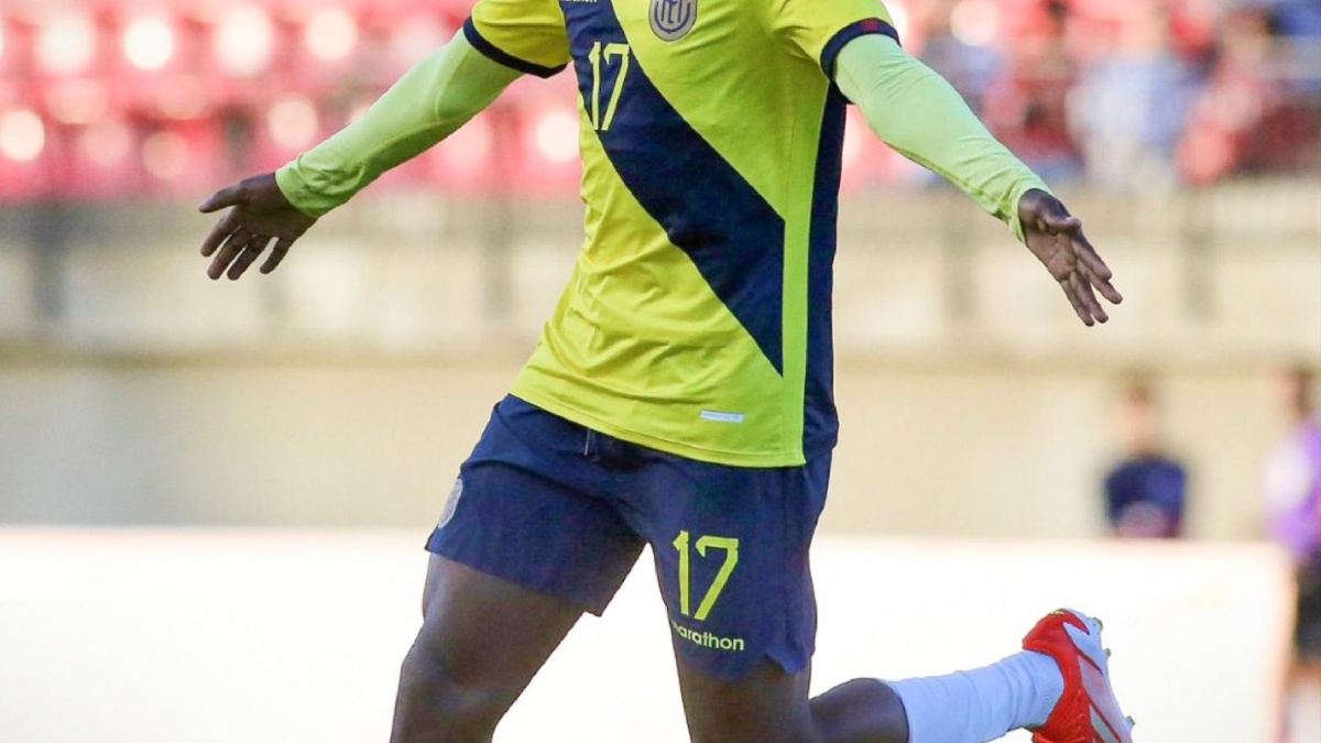 Bruno Caicedo es nuevo jugador del Orense SC para este 2025. (Redes sociales)