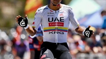 Jhonatan Narváez, se coronó como bicampeón en Cotacachi. (Redes sociales)