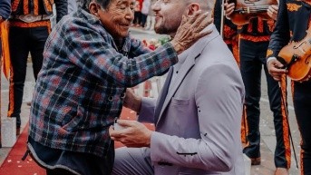 Loco Living Josh y Maruja (Cuenta oficial de Instagram @locoliving_josh)