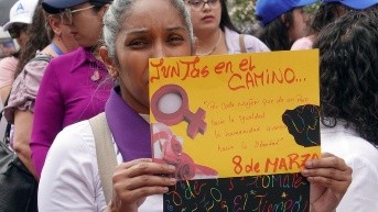 Manifestación por el Día Internacional de la Mujer, en Cuenca, 8 de marzo de 2024. (API)