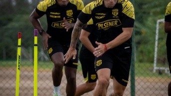 Barcelona SC en su último entrenamiento en Brasil. (Barcelona SC)