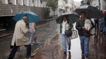 Día de lluvias en Cuenca. (API)