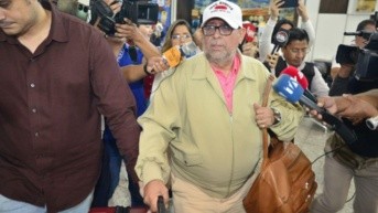 Eduardo Franco Loor en el aeropuerto de Guayaquil (Tomada de Altavo EC)