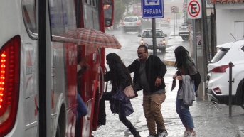 Día de lluvia en Cuenca, Ecuador. (API)