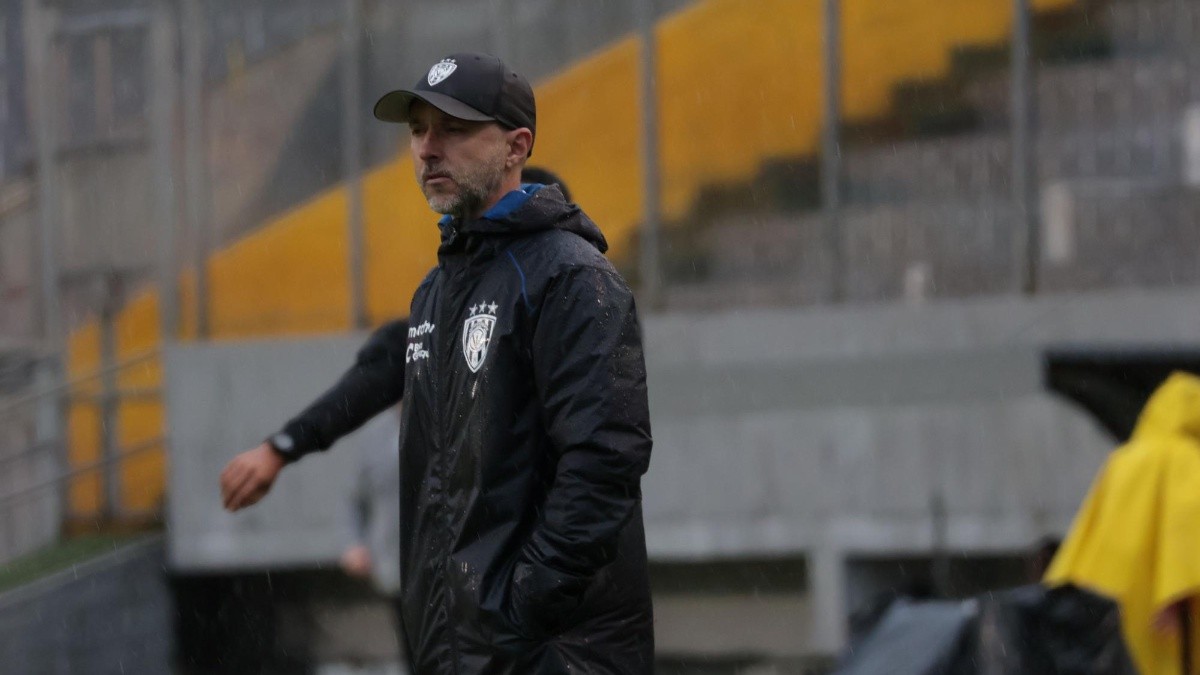 Javier Rabanal habló del encuentro contra Barcelona SC por la Copa Libertadores. (API)