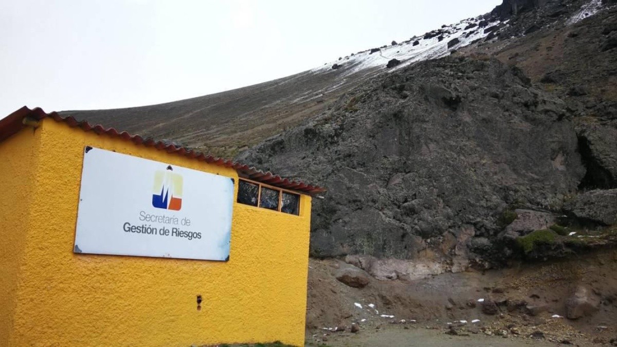 Imagen del refugio del volcán Guagua Pichincha (SNGR)