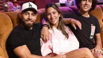 Alejandra Jaramillo en compañía de su hijo y Beta en Los Ángeles. (RRSS)