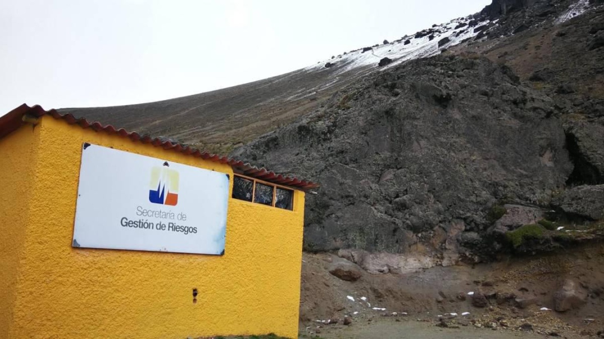 Imagen del refugio del volcán Guagua Pichincha (SNGR)