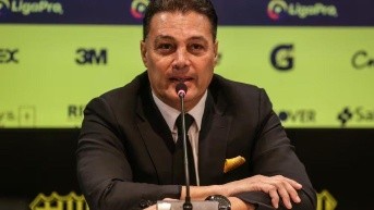 El director deportivo de Barcelona SC, Carlos Alfaro Moreno, en rueda de prensa (Foto: Barcelona SC)