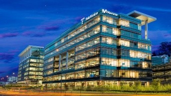 La compañía sigue avanzando en su estrategia de reducir su exposición en Hispanoamérica. (Cortesía Telefónica Ecuador)