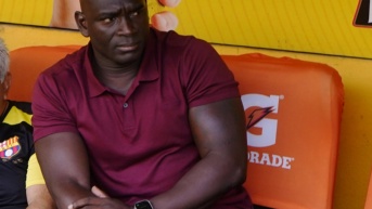 El puesto de Segundo Alejandro Castillo como nuevo entrenador está en duda. (API)