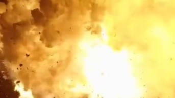 Explosión  de la nave starship (Internet)