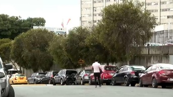Robo de autos en El Dorado, centro de Quito (Televistazo)