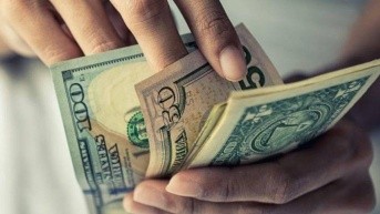 Imagen referencial de dinero. (Internet)