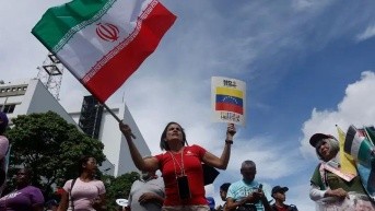 La bandera iraní ha adquirido un peso especial en algunos lugares de América Latina. (AFP/Getty Images)