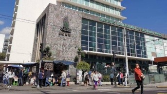 La edad de jubilación y aportes, no se revisarán en reforma al IESS (Archivo)