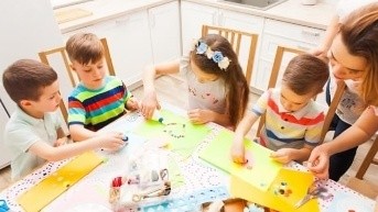 Niños jugando (Internet)