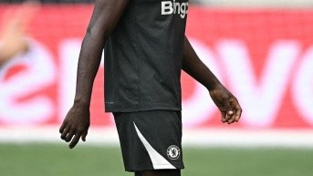 Moisés Caicedo entrenó a la par del resto del plantel del Chelsea y estará en la final del Mundial de Clubes (Chelsea)