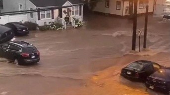 Las inundaciones provocaron que se declare el estado de emergencia en Nueva Jersey. (Captura)