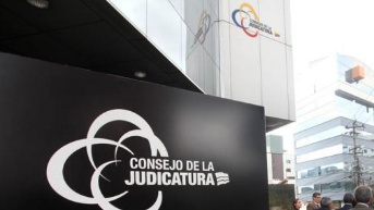 Edificio del Consejo de la Judicatura ubicado en el norte de Quito. (Tomado de Revista Vistazo)