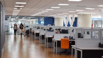 Imagen referencial para graficar a funcionarios públicos. (Ministerio de Economía)