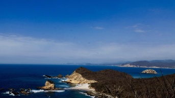 Fotografía panorámica de la playa Los Frailes en Manabí. (Vanabonds)