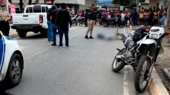 El hecho ocurrió pasadas las 13:00, cerca de una unidad educativa. (Cortesía)