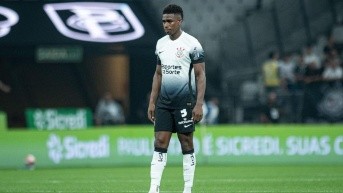 Félix Torres en un partido con el Corinthians por la Liga de Brasil (Foto: Corinthians)