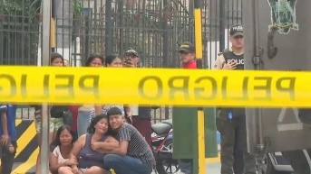 Imagen de una escena del crimen de un asesinato en el Mercado Montebello. (Televistazo)