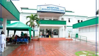 Fachada del Hospital Básico de Esmeraldas. (IESS)