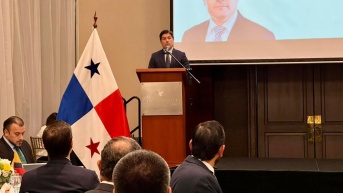 Andrés Robalino, viceministro de Producción e Industrias, participó en un evento en Quito donde presenté el Consejo Empresarial Ecuatoriano–Panameño. (Ministerio de Producción, Comercio Exterior e Inversiones.)