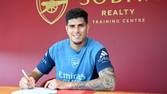 Piero Hincapié, defensor ecuatoriano. (Arsenal)